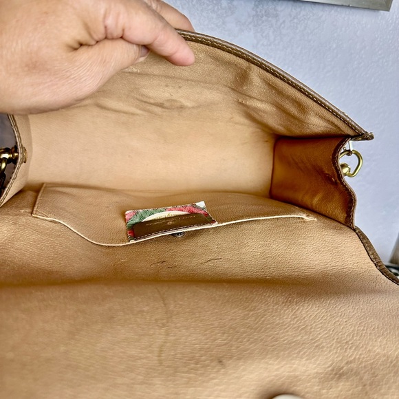 ✅Authentic GUCCI  GG PVC Leather Crossbody Bag - Picture 11 of 17